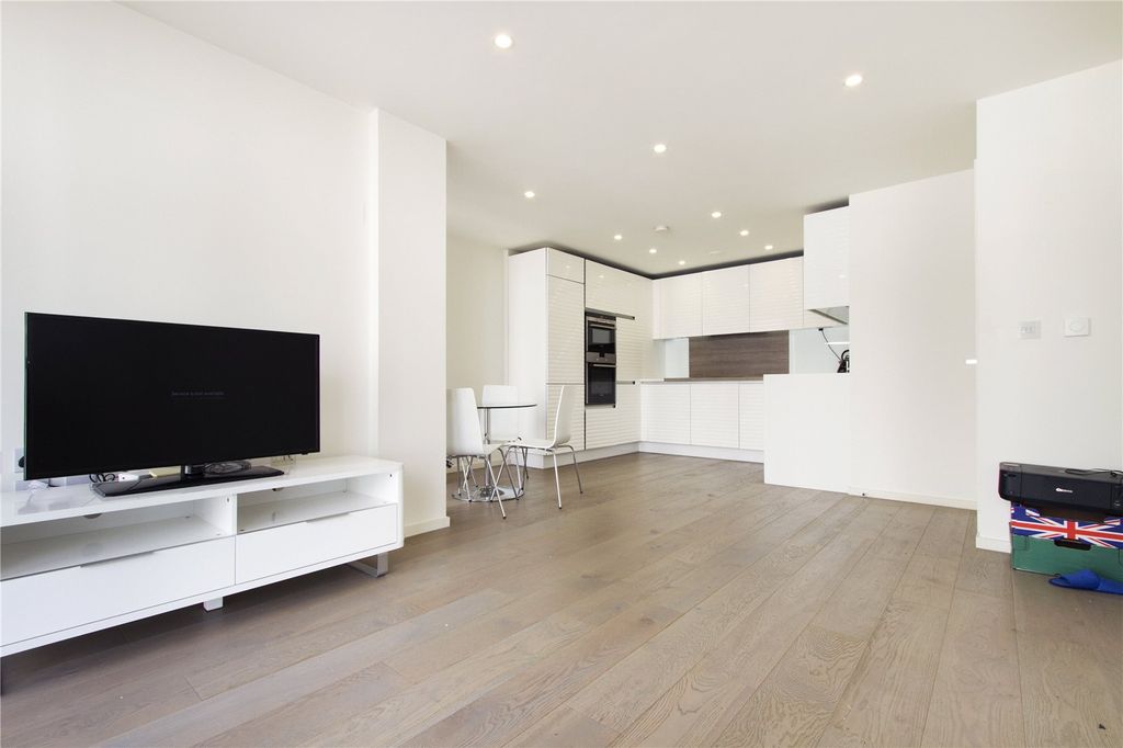 Property photo 2 of 5 Picture No. 17