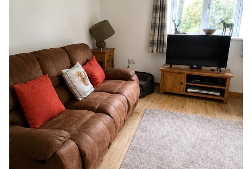 Property photo 3 of 28