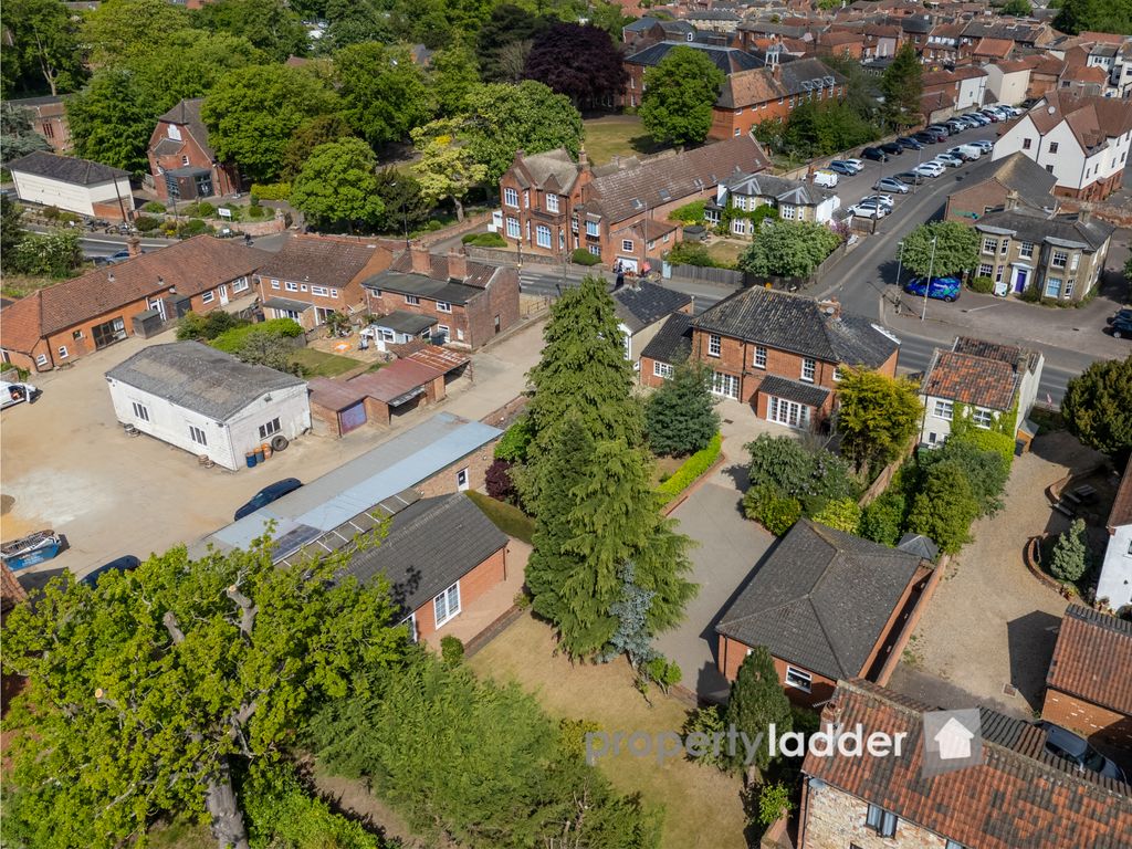 Property photo 3 of 37 Dji_20250514103019_0181_D-Hdr