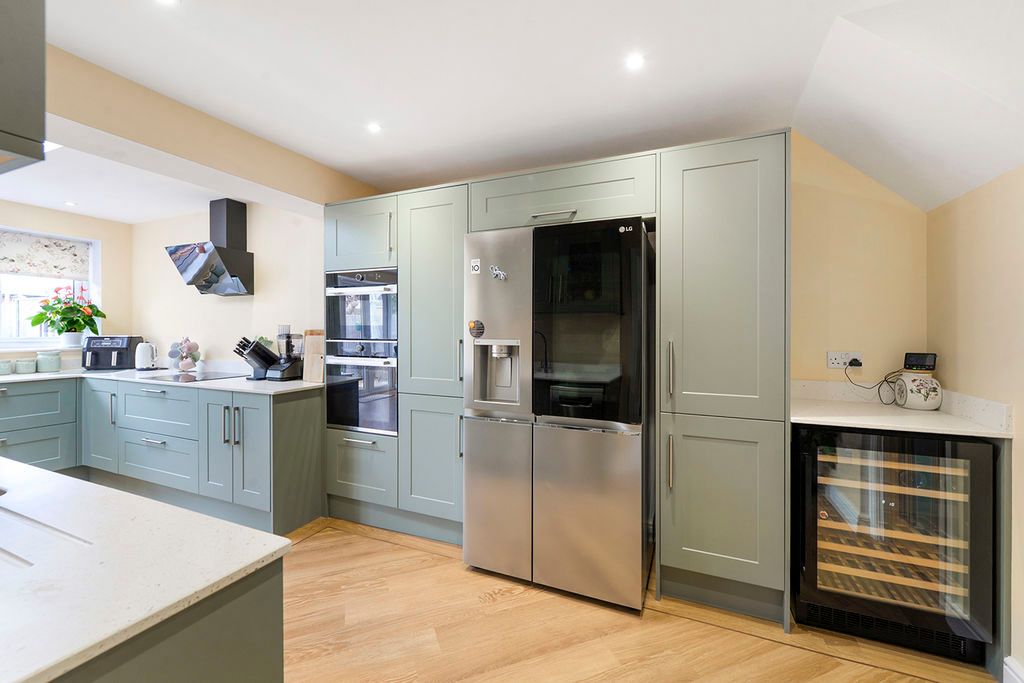 Property photo 3 of 24 Photo 10