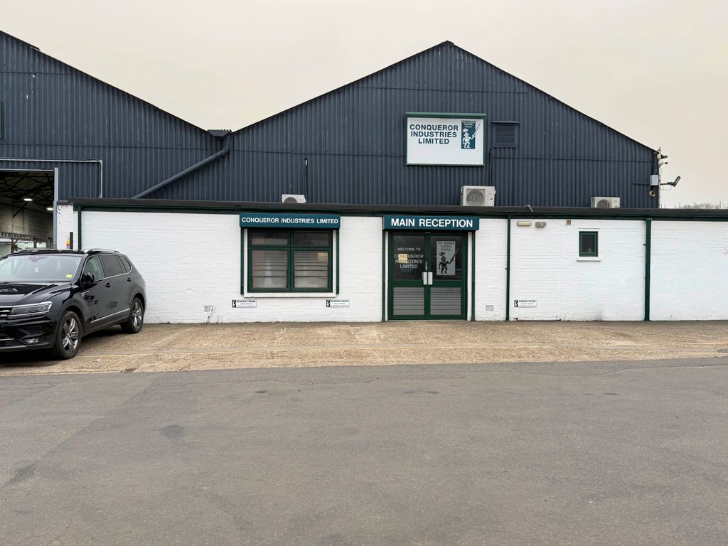 Property photo 1 of 3