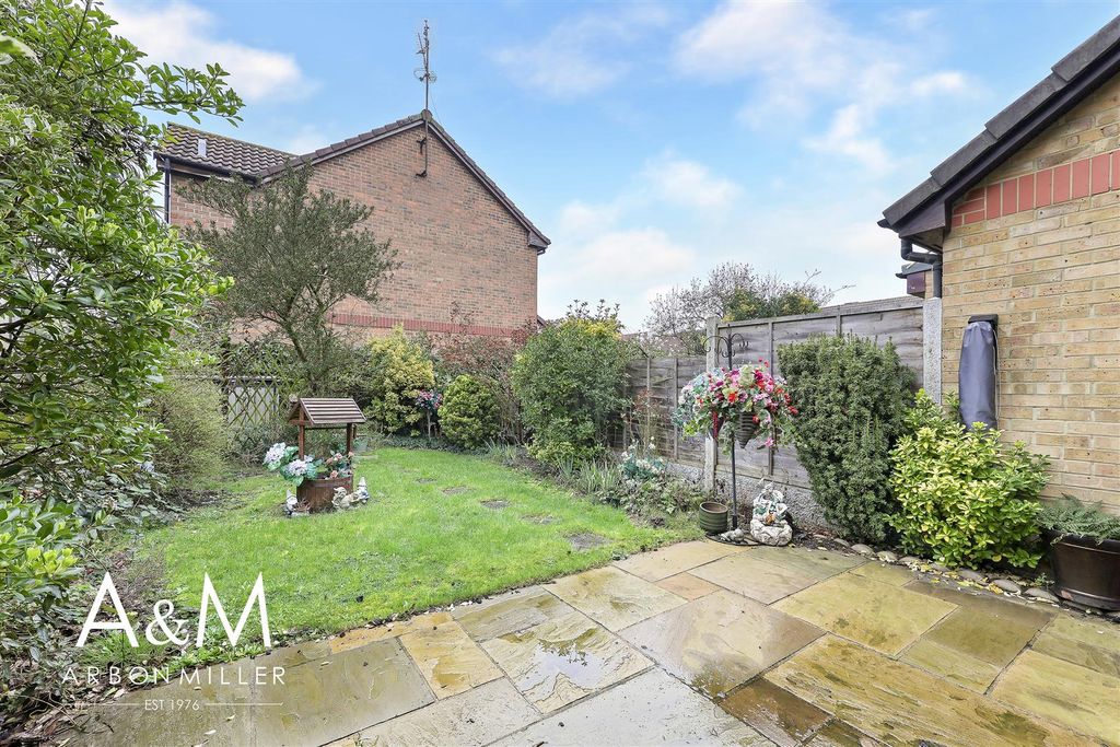 Property photo 3 of 18 Rear Garden