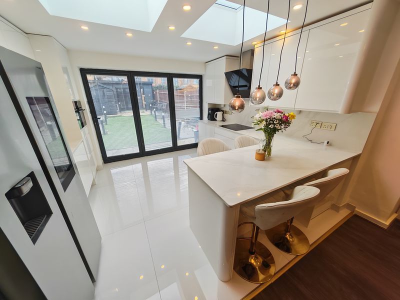 Property photo 3 of 13 Photo 11