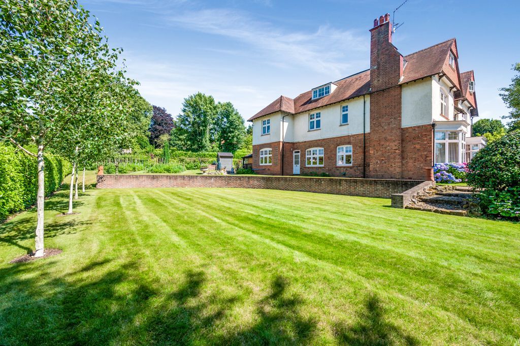 Additional image 4 of 6 bed detached house for saleQuarry Road, Oxted, Surrey RH8
