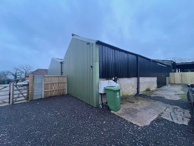 Property photo 1 of 4