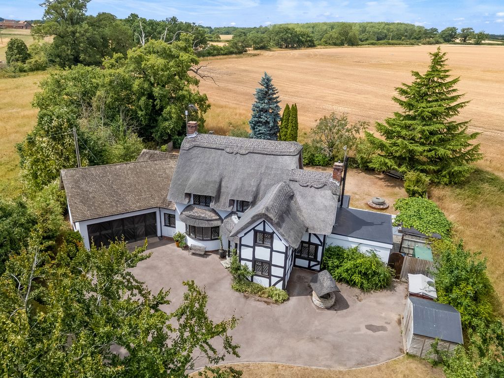 Property photo 1 of 31
