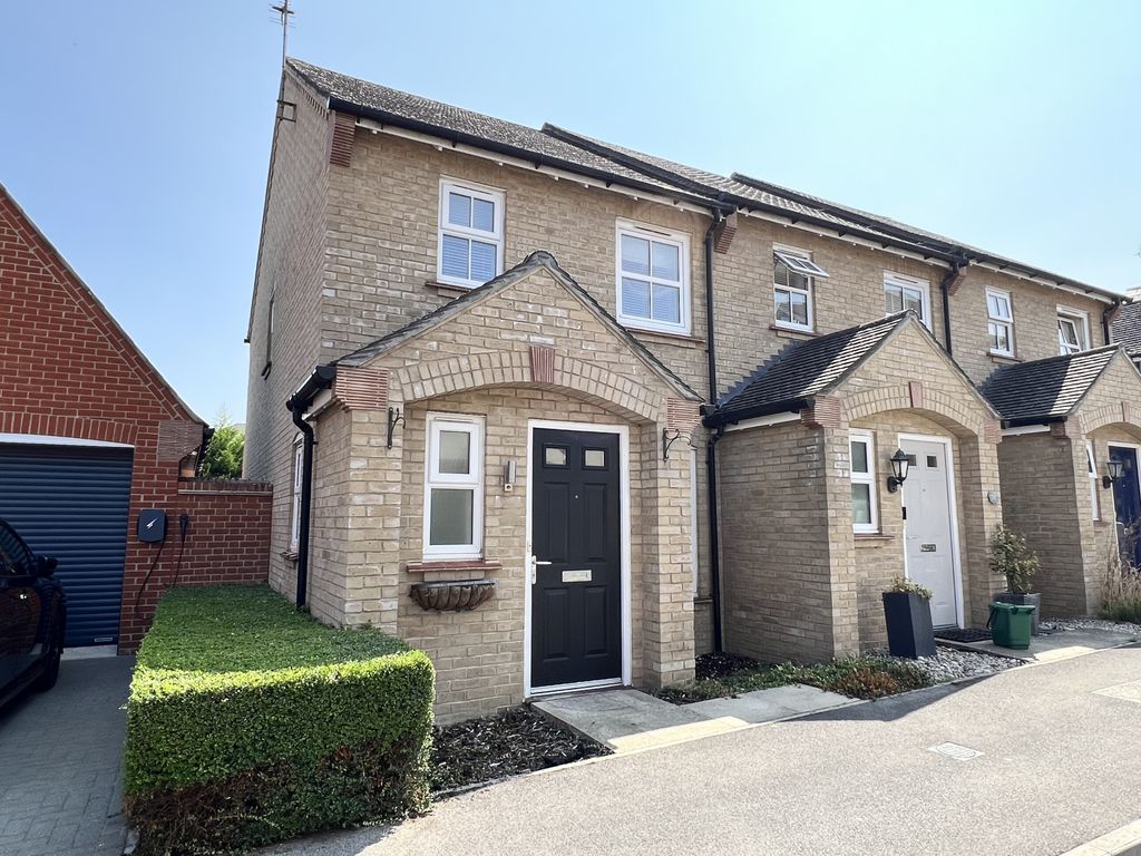 Property photo 3 of 12