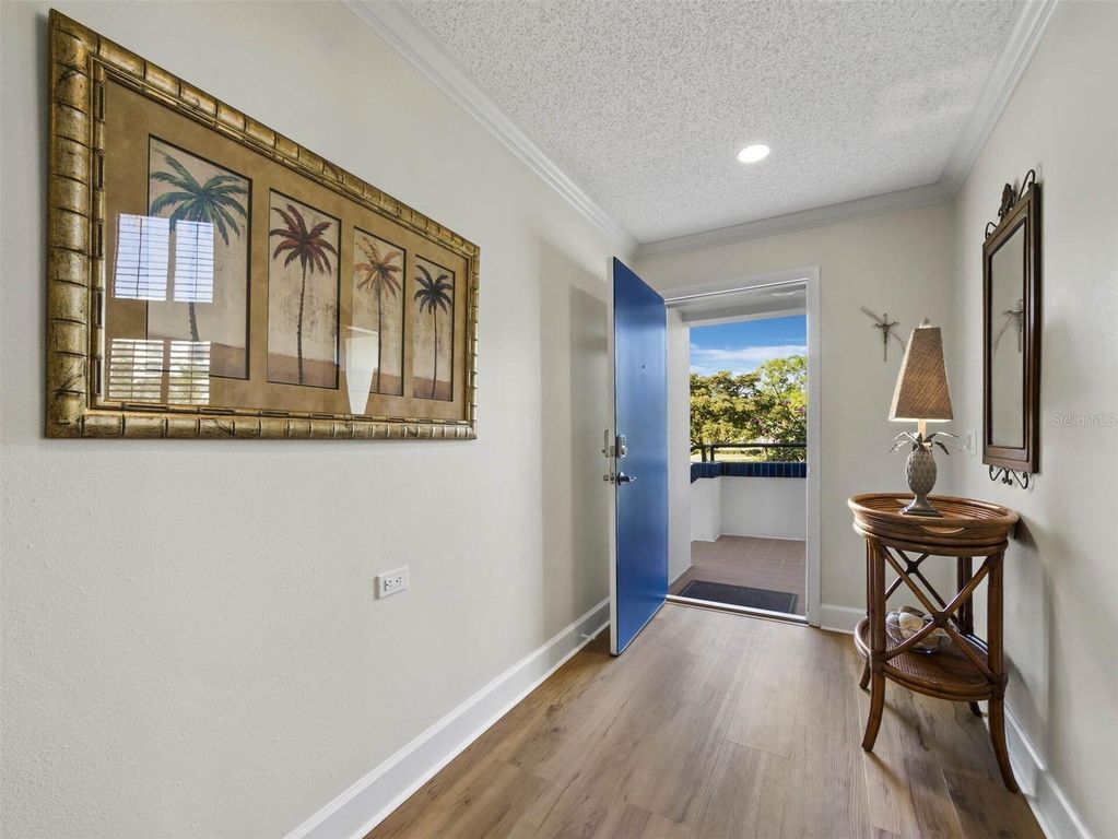 Property photo 3 of 19 <Alttext/>