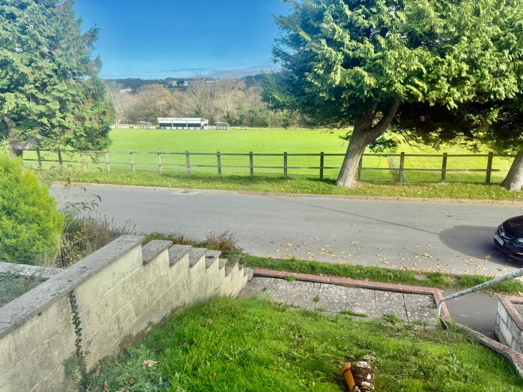 Property photo 3 of 14