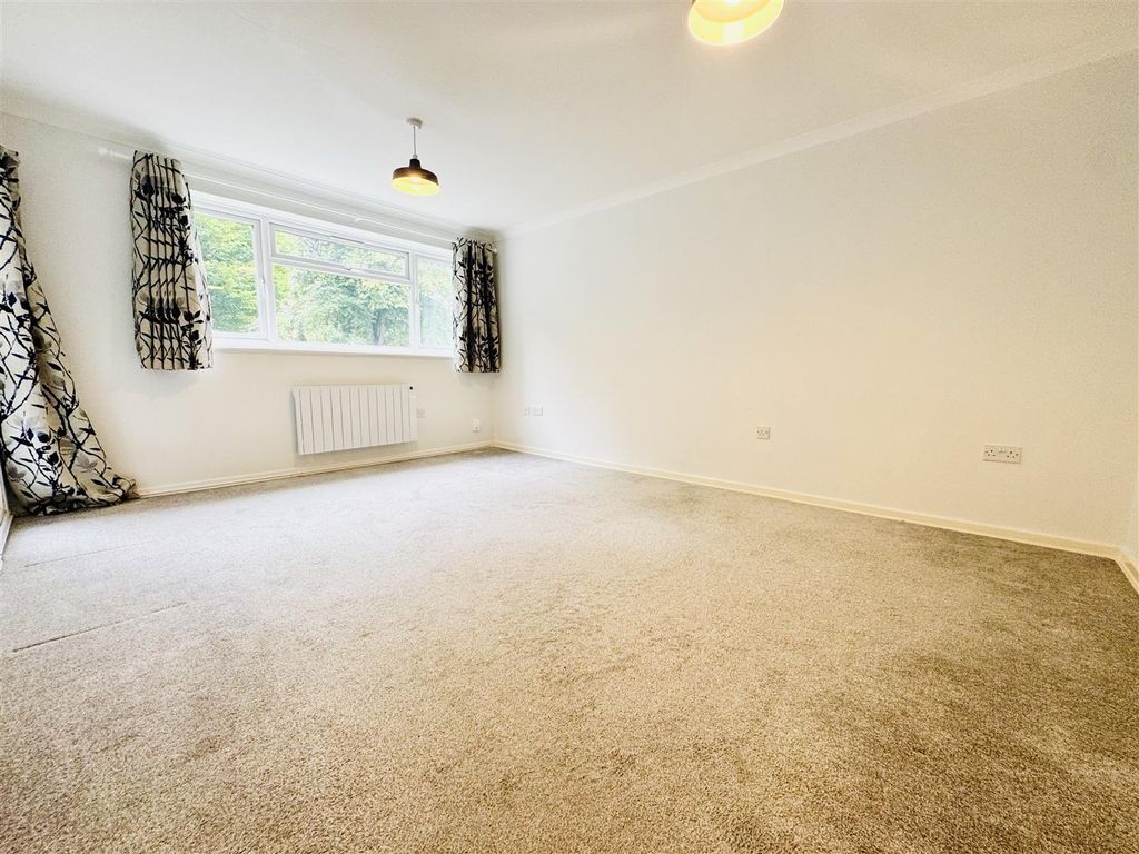 Property photo 3 of 10 Img_0907.Jpg