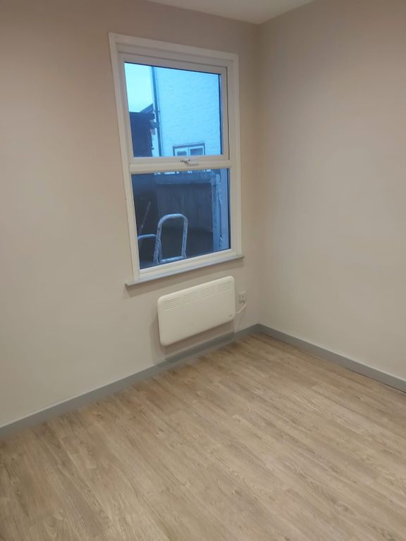 Property photo 2 of 29