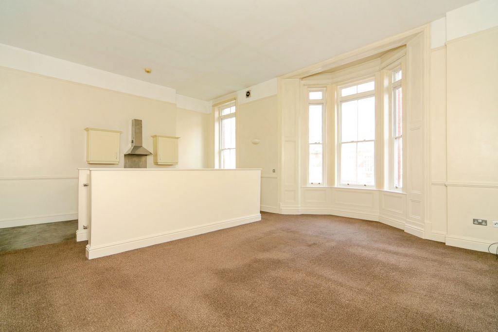 Property photo 1 of 17 Photo