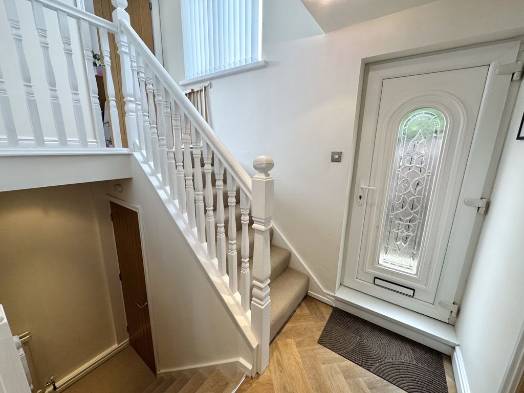 Property photo 3 of 19 Img_0222