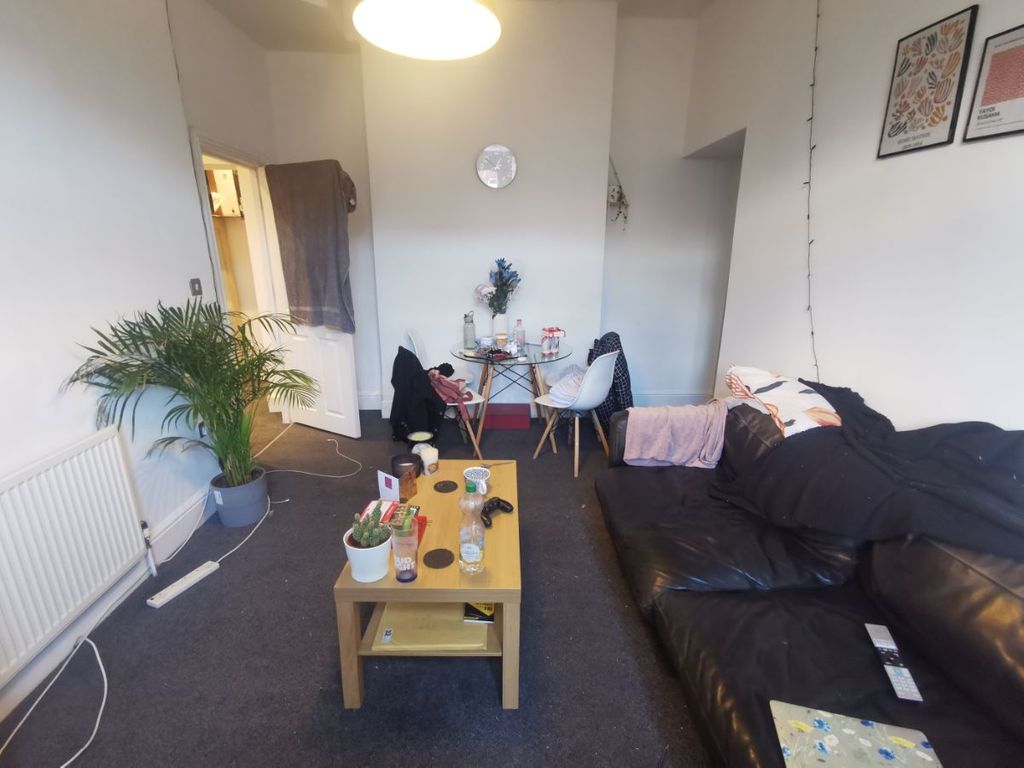 Property photo 2 of 4