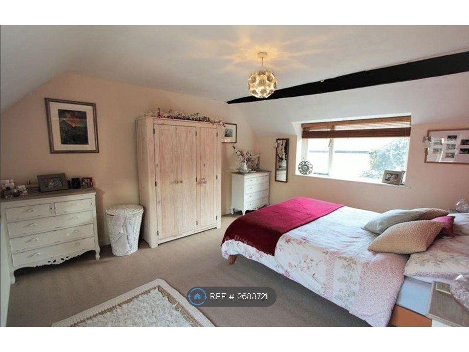 Property photo 3 of 3