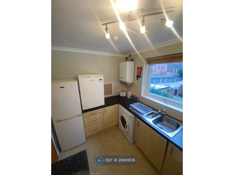 Property photo 2 of 7