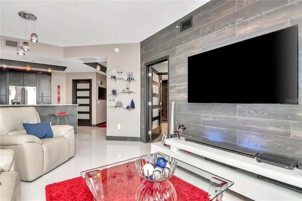 Property photo 3 of 20 <Alttext/>