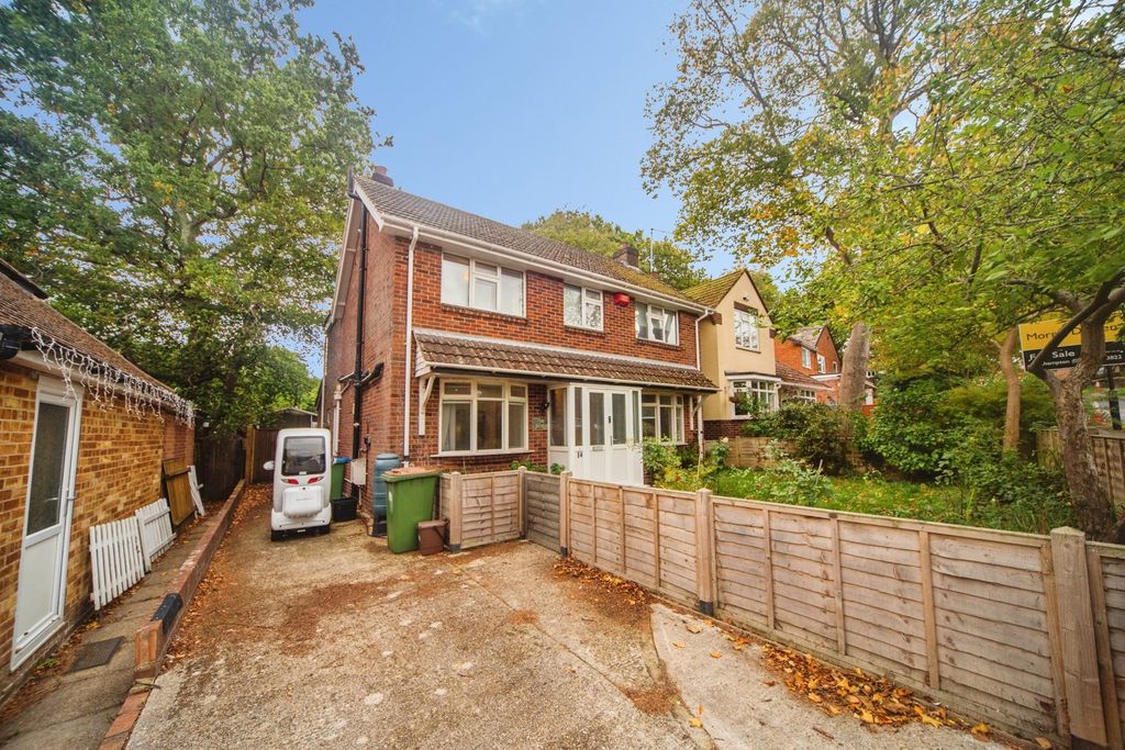 Property photo 1 of 27 Pbox-Img.Jpg