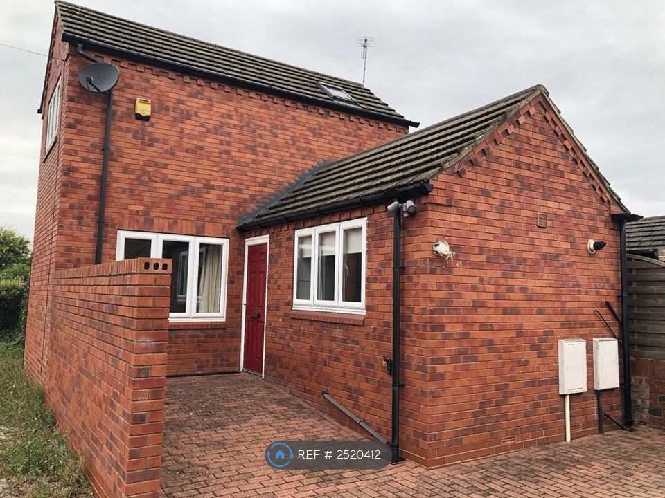 Property photo 1 of 7 Outside