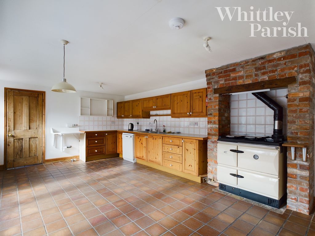 Property photo 3 of 21