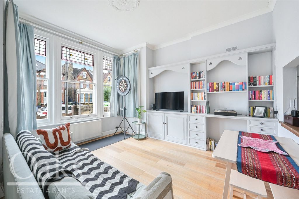 Property photo 1 of 11 Picture No. 14