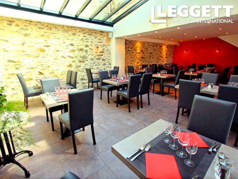 Property photo 2 of 10