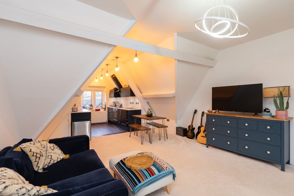 Property photo 2 of 17 Dsc07304