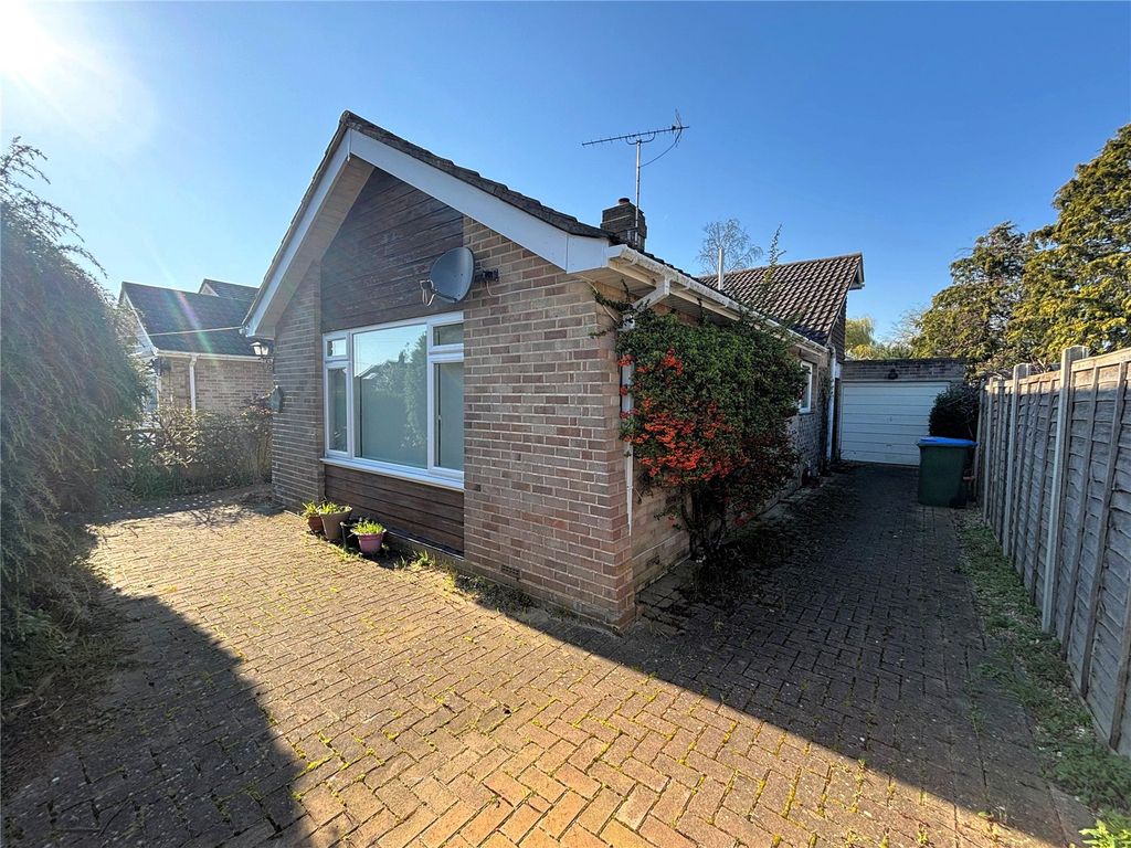 Property photo 1 of 19 Picture No. 27