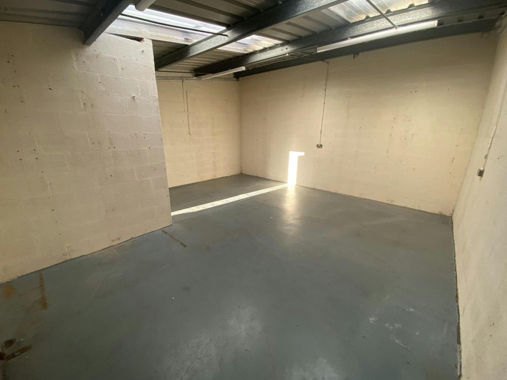 Property photo 3 of 6 Unit 28 1.Jpeg