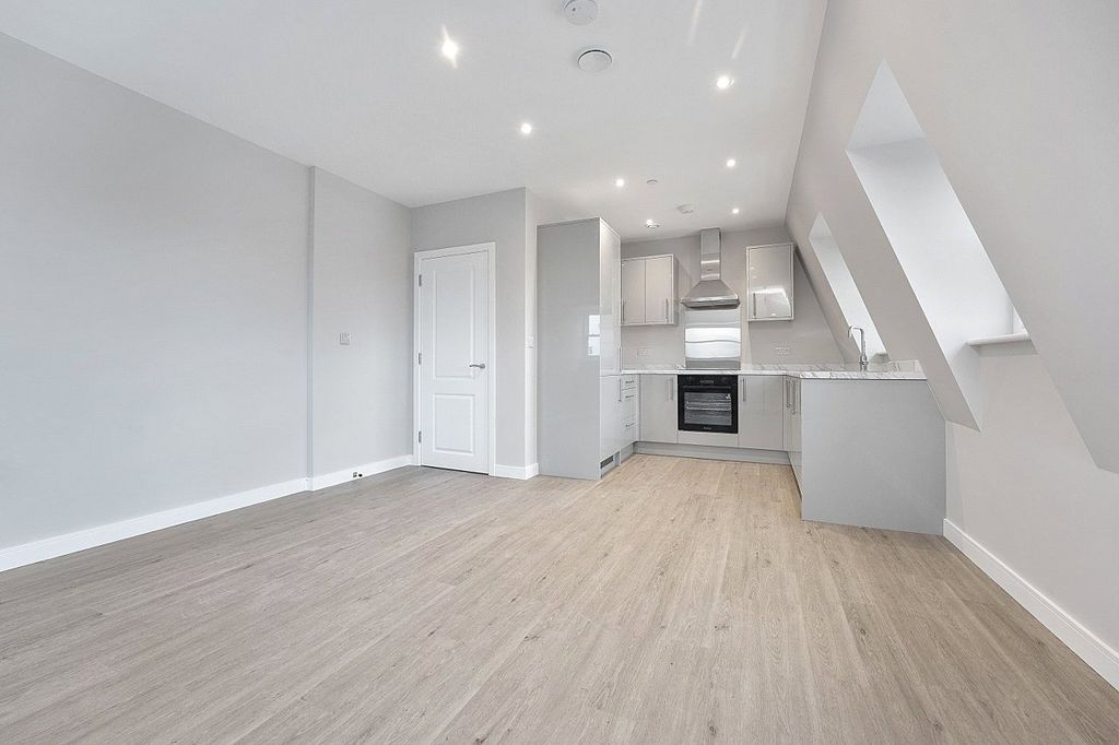 Property photo 2 of 9 Picture No. 03