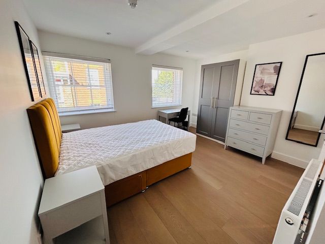 Property photo 1 of 6 Image