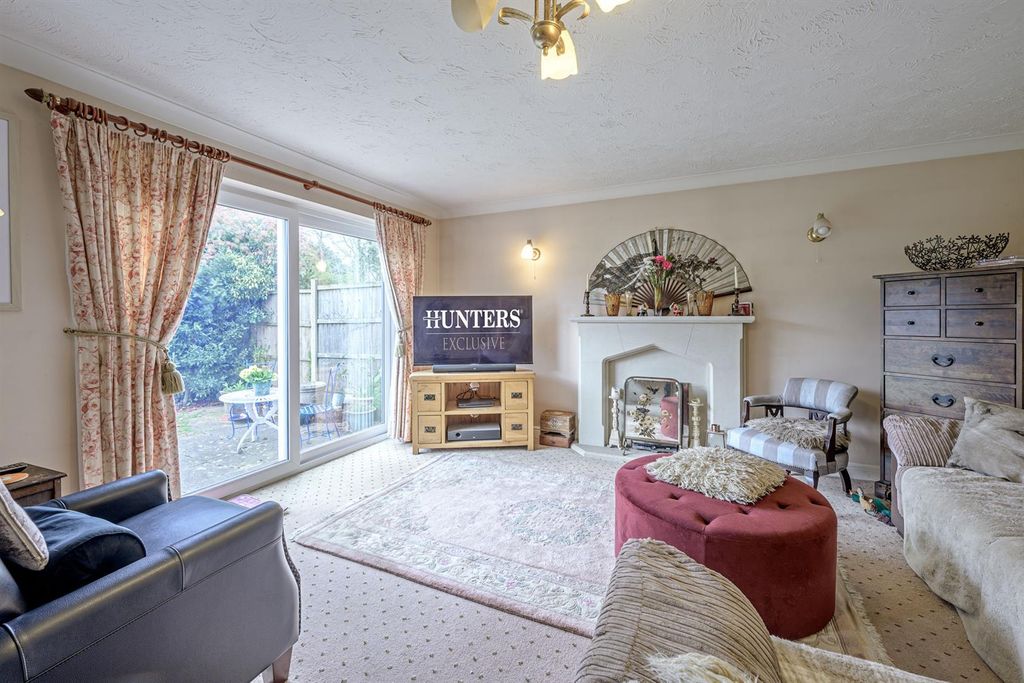 Property photo 2 of 22