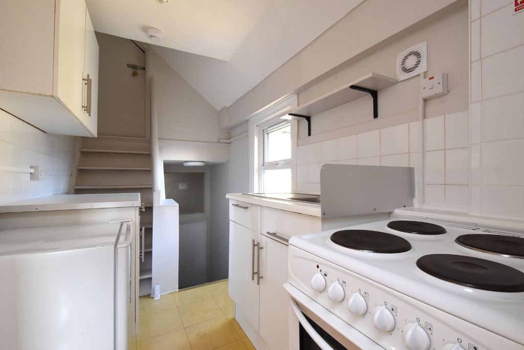 Property photo 3 of 7 5308672