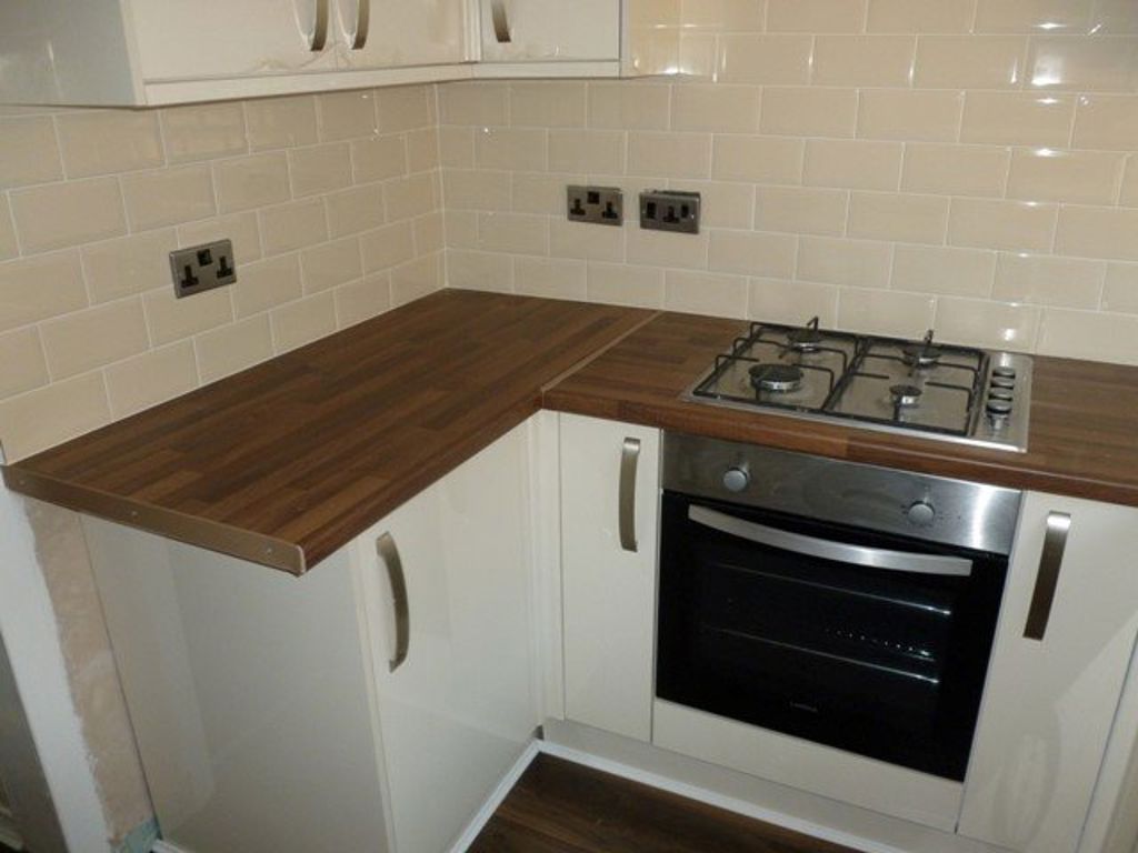 Property photo 3 of 25