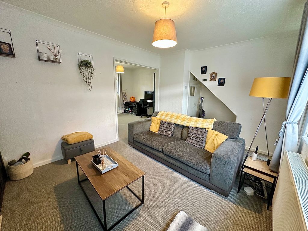 Property photo 3 of 14