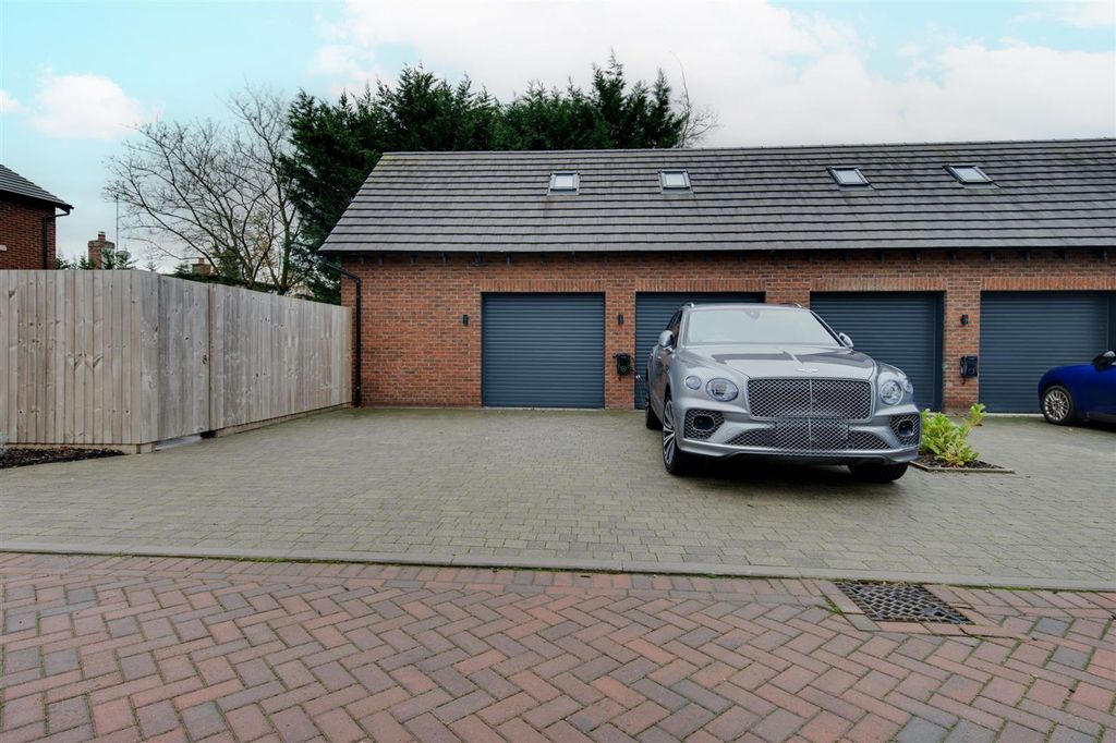 Property photo 3 of 44 Dsc_2782-Dsc_2786.Jpg