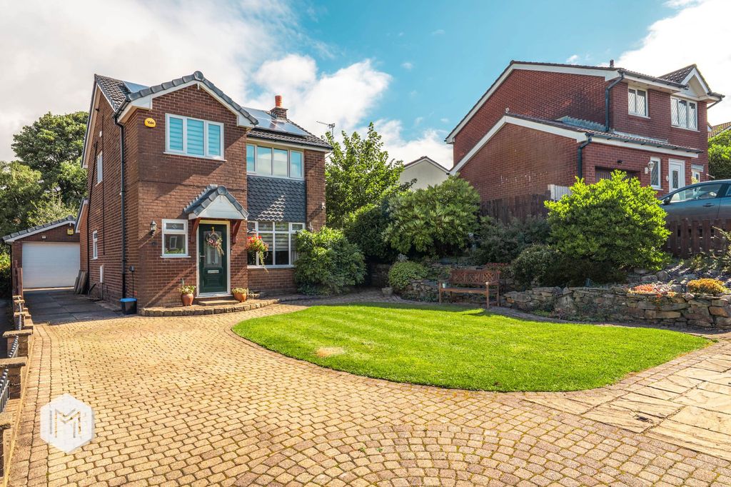 Property photo 1 of 23