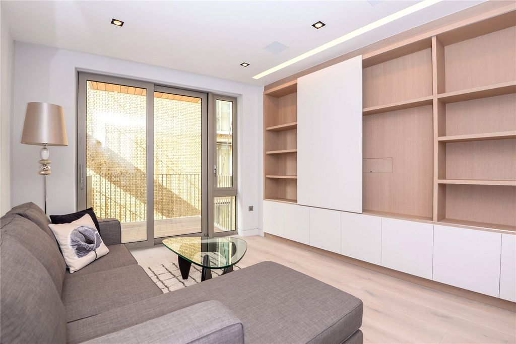 Property photo 2 of 8 Picture No. 03