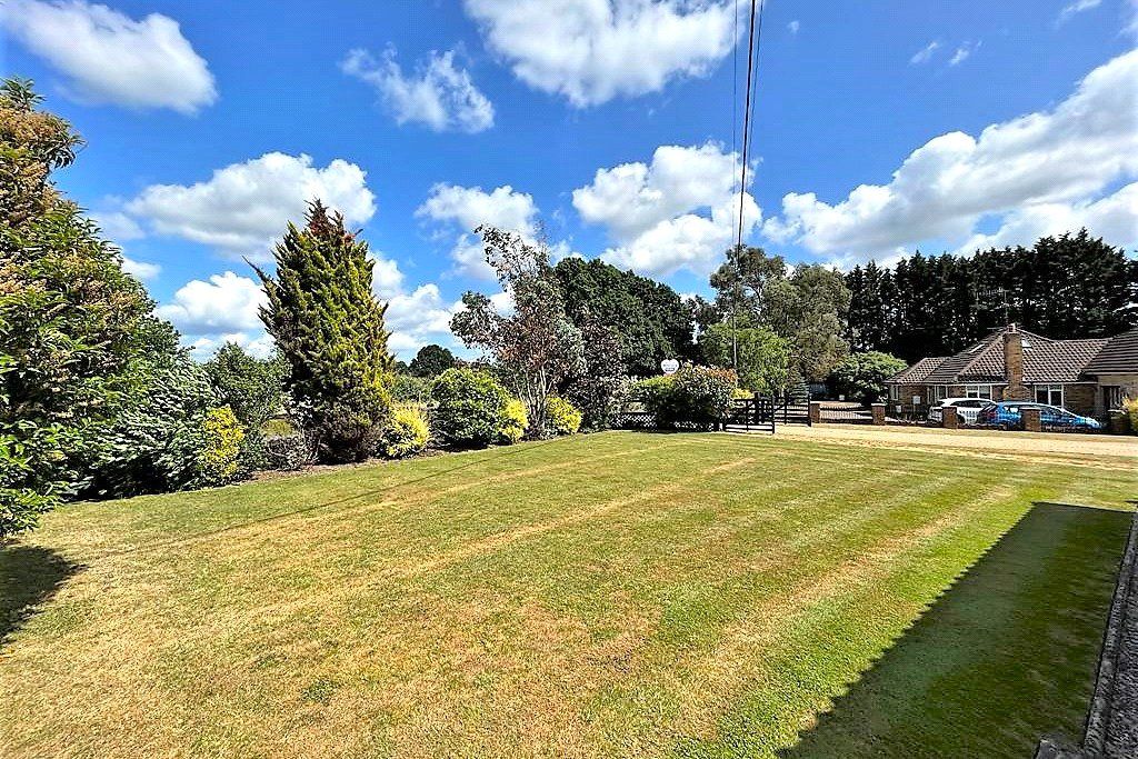 Property photo 3 of 23 Picture No. 60