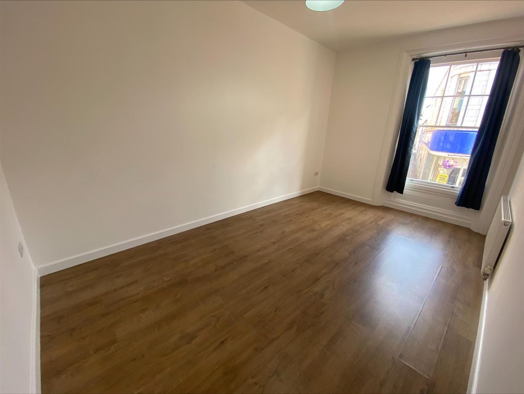 Property photo 3 of 6 4.Jpeg