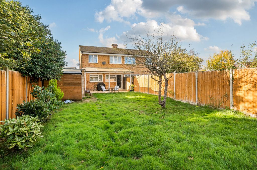 Property photo 2 of 15 1372223-12-68Fba4...