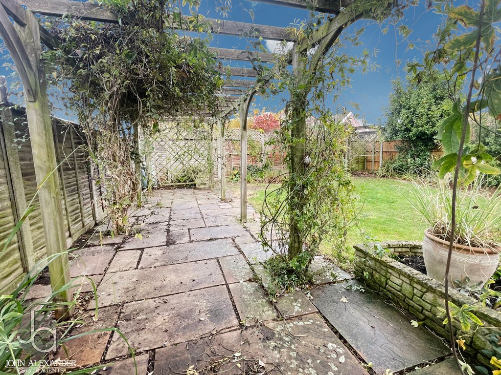 Property photo 3 of 13 20251111_150424159_0.5