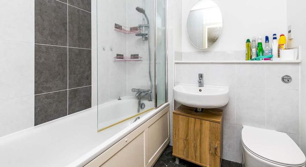 Property photo 3 of 6