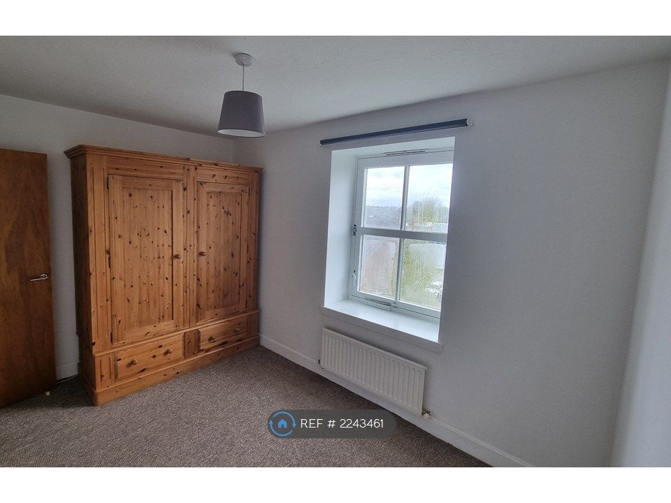 Property photo 2 of 11 Bedroom