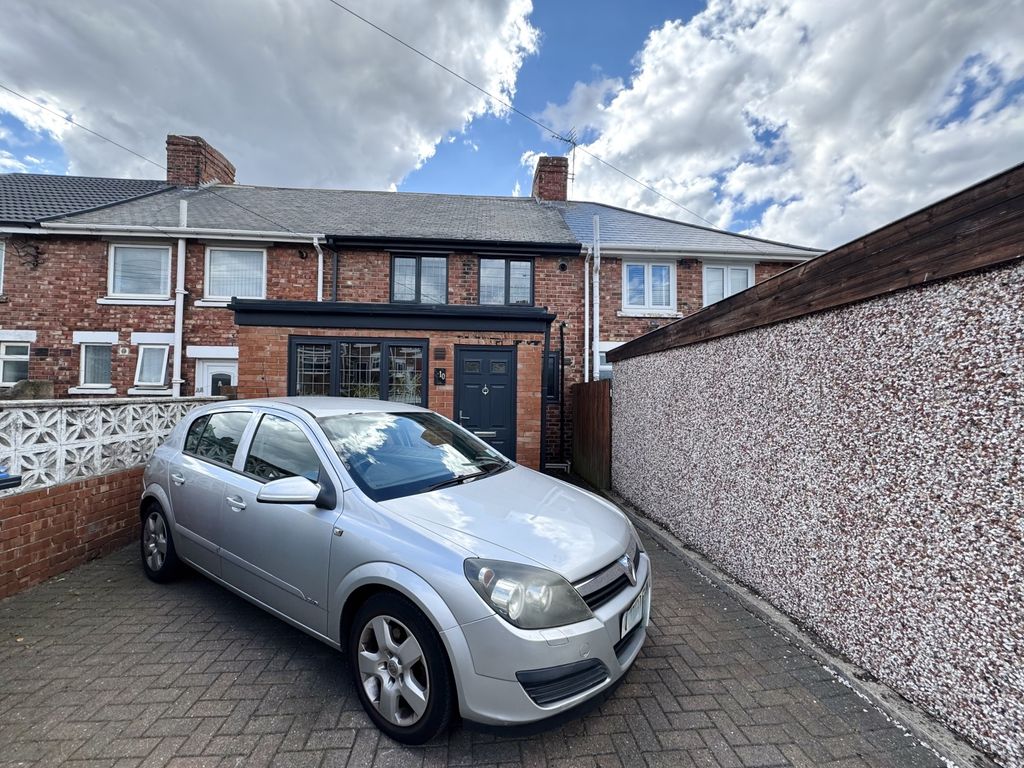 Property photo 1 of 17 Img_0407