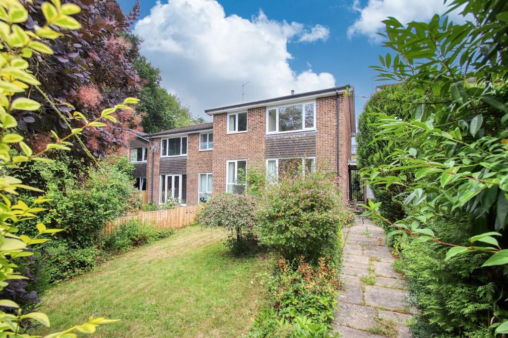 Property photo 1 of 11 Img_6989.Jpg