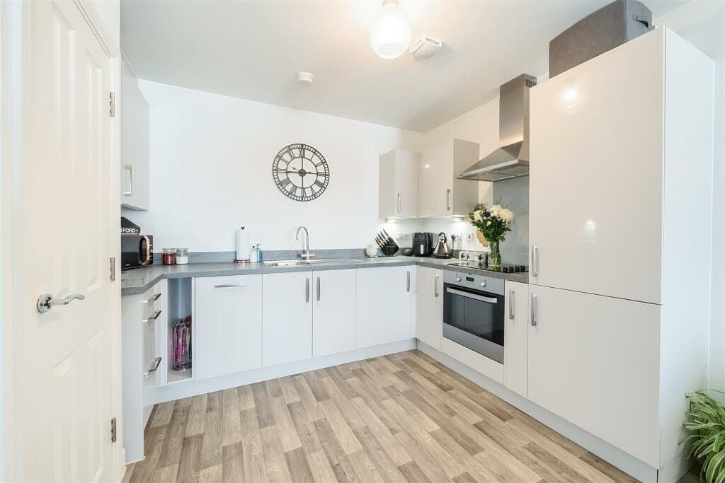 Property photo 3 of 11 Picture No. 05