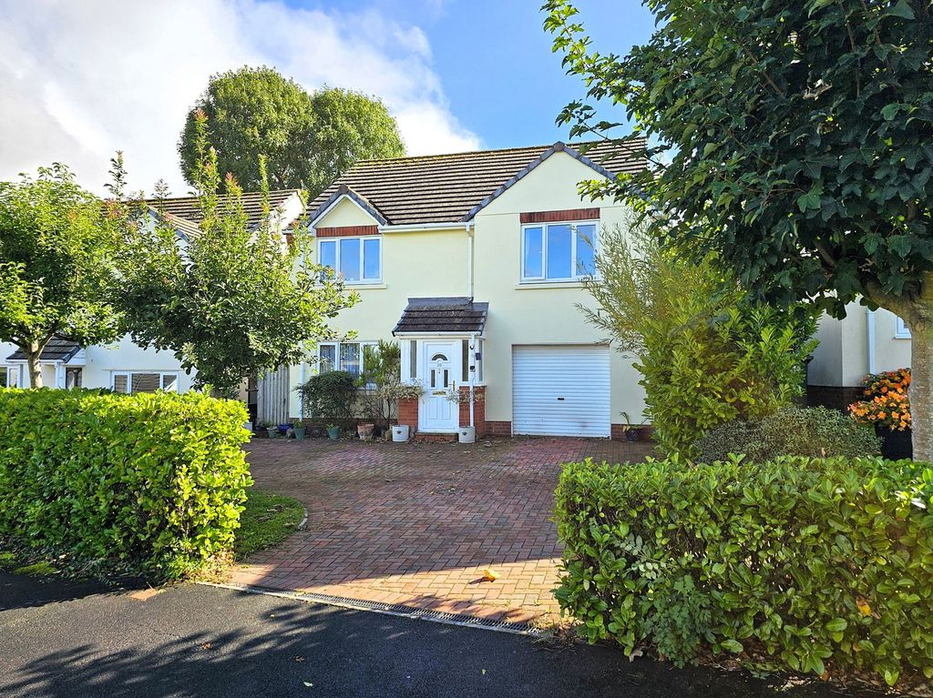 Property photo 1 of 25