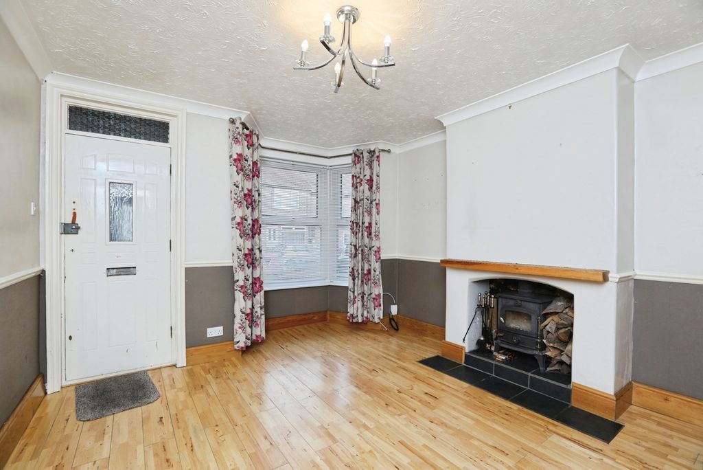 Property photo 2 of 20 Pbox-Img.Jpg