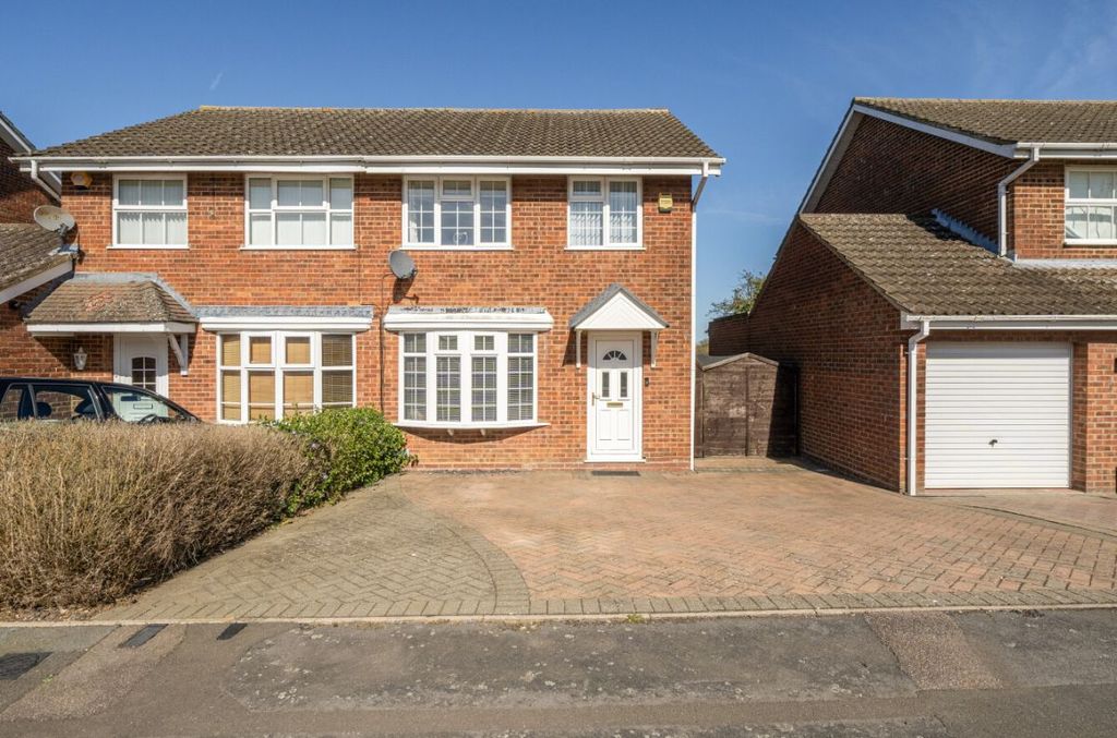 Property photo 1 of 20